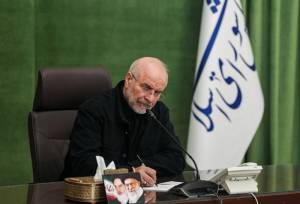 قالیباف درگذشت مادر شهیدان «آدمی» را تسلیت گفت