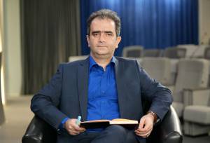 جبل‌ عاملی: اقتصاد ایران به «حد آستانه» نزدیک شده | بزرگترین اصلاحات مورد نیاز در ایران، خروج از وضعیت دستوری در اقتصاد و جامعه است