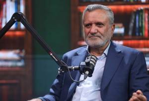 روایت مرتضوی از 2 جراحی ارزی در 401 و 404/چرا تورم خوراکیها 3 رقمی شد؟