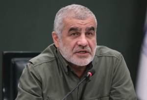نیکزاد: تسلیم نشدن یک انتخاب نیست، بلکه یک تکلیف است/ رئیس‌جمهور متوهم آمریکا بداند ملت ایران تهدیدهای توخالی را نمی‌پذیرد