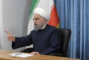 چرا سخنان روحانی دربارۀ تنگۀ هرمز و صدا و سیما و ادامۀ جنگ تحمل نشد؟ / رمزگشایی از خشم ها به یک انتقاد