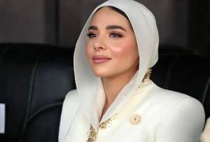 آیه السیسی و لباس‌هایی خبرساز و الهام گرفته از مصر باستان