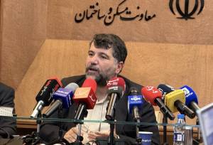 واحدهای آماده افتتاح به دلیل کمبود زیرساخت در صف مانده‌اند