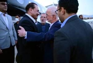 الحدث: اسکندر مومنی و عاصم منیر دیدار کردند