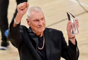 دومین مربی پرافتخار تاریخ NBA درگذشت