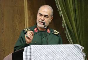 سردار جوانی: همان‌گونه که شهید سلیمانی پیش‌بینی کرده بود، دشمن آغازگر جنگ خواهد بود، اما پایان آن به تسلیم دشمنان منتهی می‌شود