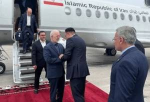  اسکندر مومنی به قرقیزستان سفر کرد