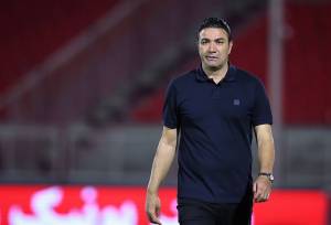 نکونام: پرسپولیس را مجبور کردیم که با 5 بازیکن دفاع کند