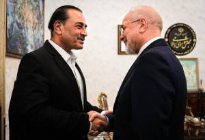 جزئیات مهم از نتیجه سفر عاصم منیر به تهران/ ایران ادامه مذاکرات با آمریکا را پذیرفت؟