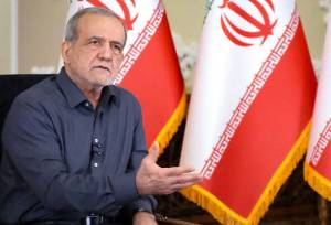 بیانیه جمعی از روحانیون حوزه علمیه در حمایت از پزشکیان و تیم دیپلماسی کشور