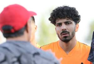 هافبک سپاهان غایب دیدار با تراکتور