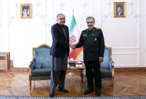 اولین رایزنی دیپلماتیک محسن رضایی پس از انتصاب/ پیام مهم تهران به پاکستان