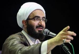 امام جمعه تهران: ترویج سبک زندگی عفیفانه، مسئولیتی همگانی و از وظایف مردم و حاکمیت است