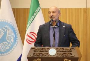 صدور حکم اخراج دو دانشجوی اهانت‌کننده به پرچم ایران
