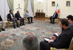 پزشکیان: آمریکایی‌ها باید اول تهدیدها و تحریم‌ها را بردارند و بعد گفتگو کنیم/ زیر بار زور نمی‌رویم