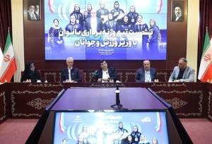 دیدار بانوان مدال‌آور وزنه‌برداری با وزیر ورزش