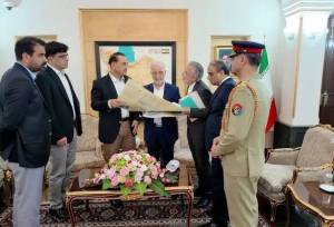 عاصم منیر و وزیر کشور پاکستان تهران را ترک کردند