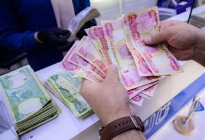 ارز اربعین ارزان شد/ دینار دولتی عقب‌نشینی کرد