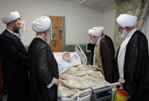 عیادت نمایندگان رهبر معظم انقلاب از آیت‌الله نوری همدانی +عکس