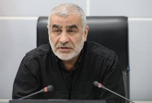 نیکزاد: کاهش مشکلات اقتصادی اولویت همه مسئولان باشد