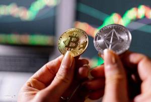 قیمت بیت‌کوین و اتریوم امروز جمعه ۱ آبان  ۱۴۰۵ | افزایش قیمت بیت کوین