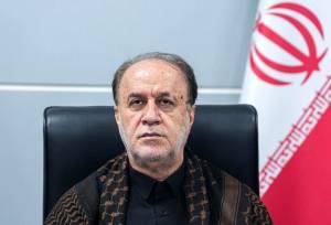 حاجی‌بابایی: در حال حاضر مذاکرات با آمریکا وجود ندارد/ هر کشوری به آمریکا برای حمله به ایران کمک کند، هدف موشک‌ها قرار می‌گیرد
