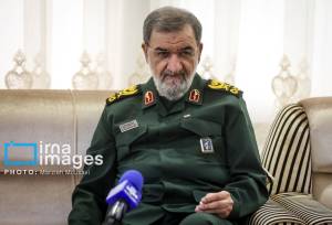 دیدار محسن رضایی با خانواده شهید لاریجانی/ رژیم صهیونیستی از اقدامات او برای حل مسائل دیپلماتیک کشور بسیار عصبانی بود
