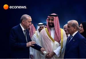 نشست مقامات ترکیه، پاکستان و عربستان در استانبول
