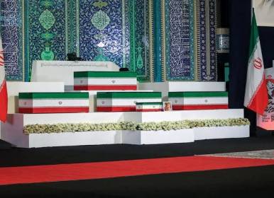 ادای احترام هیات افغانستانی به پیکر رهبر شهید انقلاب+فیلم
