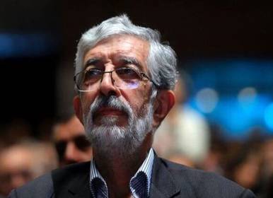گریه‌ حدادعادل هنگام اقامه نماز بر پیکر‌ دختر شهیدش