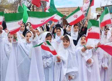 اجتماع بزرگ دختران ایراندخت شهرستان نمین
