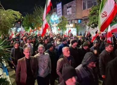 اجتماع باشکوه در حمایت از ایران و نیروهای مسلح