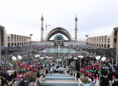 سه تصویر از آخرین حضور رهبر شهید انقلاب در مصلی تهران 