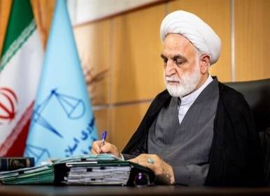 دشمنان بایدبه ایران غرامت جنگی بپردازند