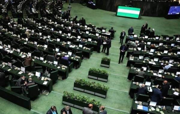 برای کره شمالی شدن نیازی به تحریم نداریم!