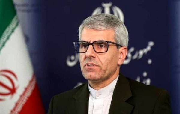 ایران و عمان بدنبال مدیریت مشترک بر تنگه هرمز