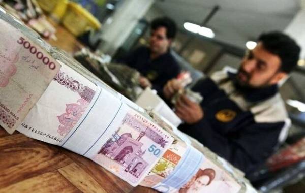 افزایش نرخ بهره، پول جدیدی وارد بانک‌ها نمی‌کند