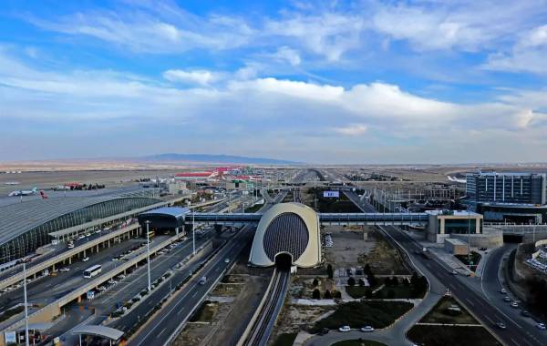 محاصره هوایی ایران؛ پرواز ماهان به چین ادامه دارد