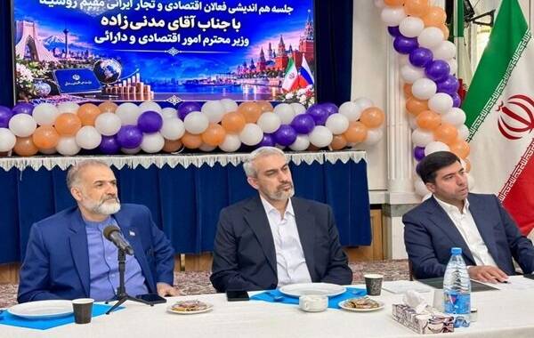 توسعه روابط با روسیه در برنامه‌های دولت است