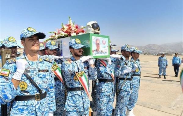 پیکر شهید خلبان مجید کاظمی به میهن بازگشت