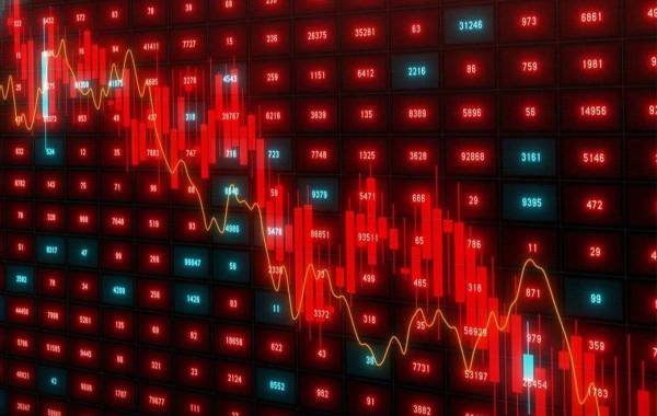 خرسی‌ها تالار سعادت‌آباد را فتح کردند 