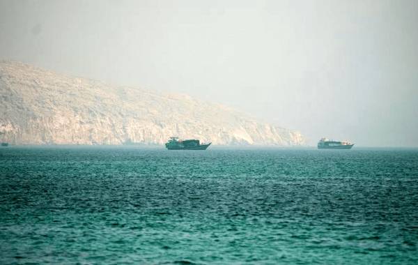بیانیه مهم سپاه درباره دو نفتکش متخلف در تنگه هرمز