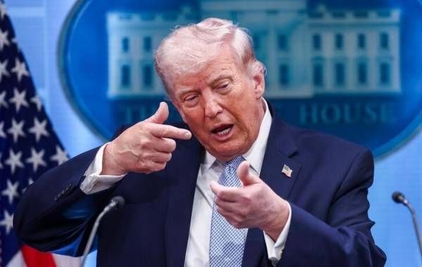 مخالفت مجلس نمایندگان آمریکا با طرح برکناری ترامپ