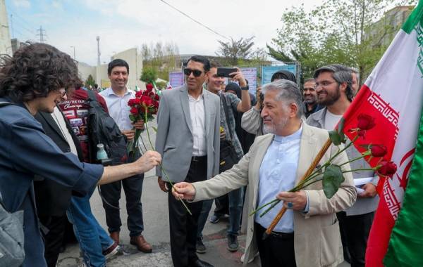 برگزاری آغاز سال تحصیلی در واحد علوم و تحقیقات