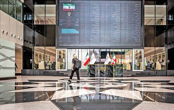 چرا بازار سهام به طور پیوسته نوسان می‌کند؟