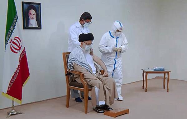 رهبری که دوگانه طب سنتی و مدرن را شکست