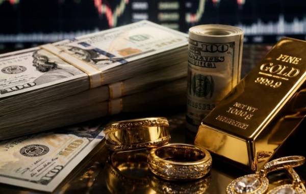 ریزش دسته‌جمعی قیمت‌ها در بازار طلا و ارز  