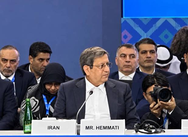 همتی:  اقتصاد ایران تاب‌آوری بسیار خوبی از خود نشان داده/ ادعای فروپاشی اقتصاد ایران توهمی بیش نیست