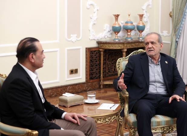 پزشکیان در دیدار با عاصم منیر: آمریکا باید رویکرد خود را با ایران اصلاح کند