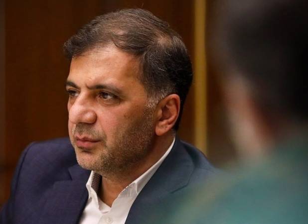 کریمی:خودشان برای بیرانوند دفترچه صادر کردند/مخالف پاداش‌ تیم ملی بودم